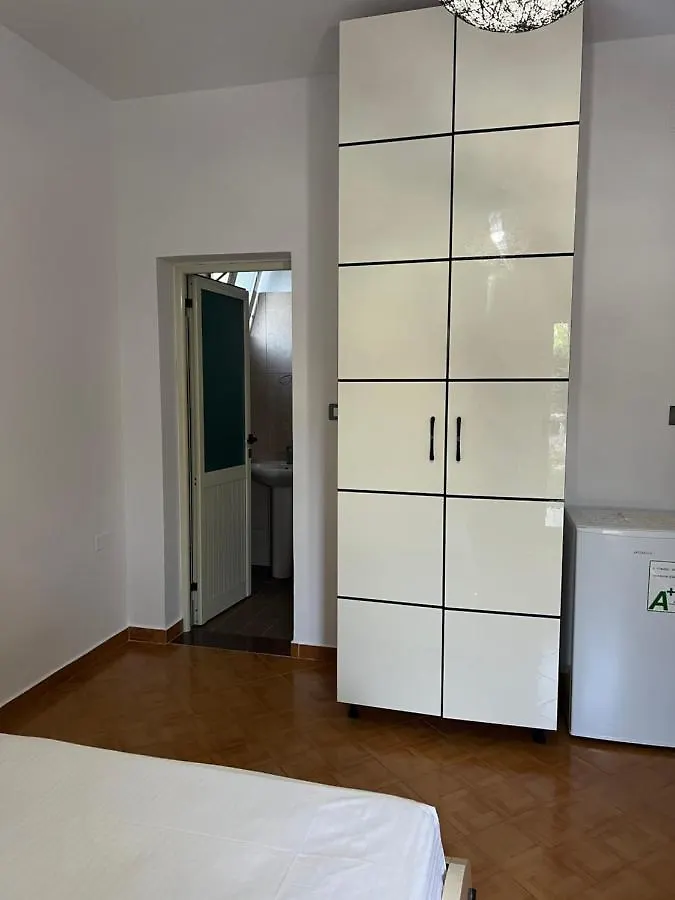 Rooms For Rent Habipi Vlorë Maison d'hôtes