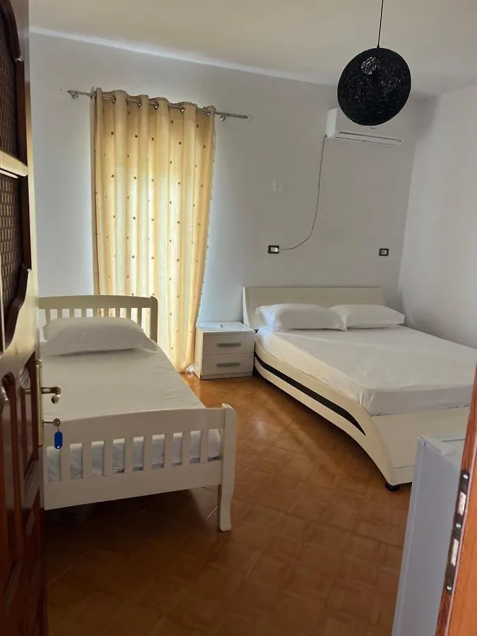 Guest house Rooms For Rent Habipi Vlore